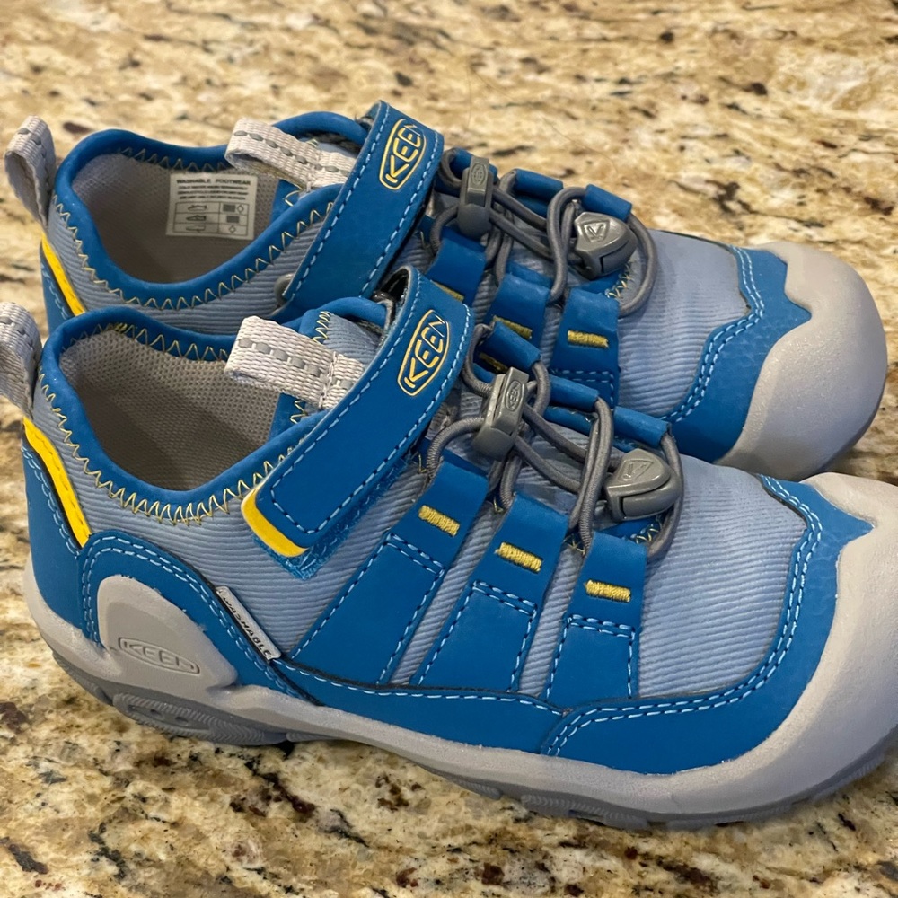 Keen Blue and Gray Water Shoes with Quick-Dry Mesh